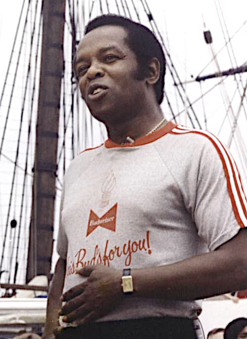 Lou Rawls performing in the 60s
